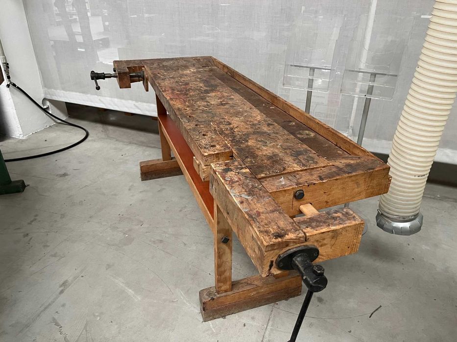 Дърводелски тезгяхи