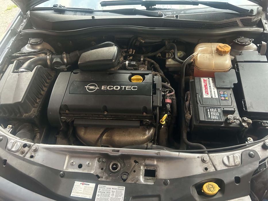 Opel Astra H 1.6 benzină