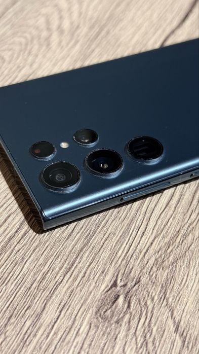 Vand Samsung Galaxy S22 Ultra