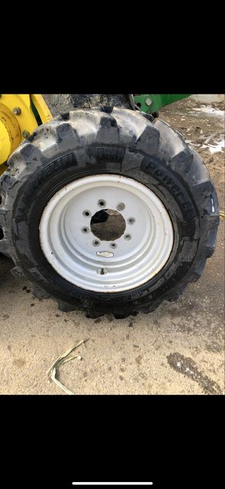 Vand roti 280 80 R18 michelin