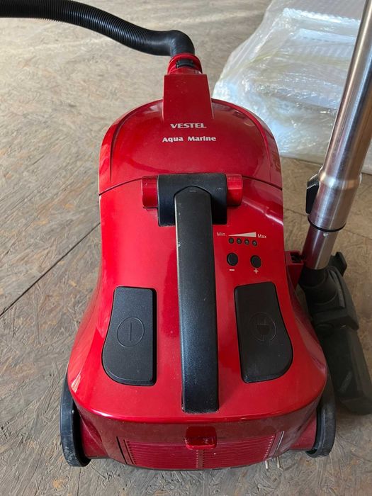 Пылесос б/у в хорошем сост