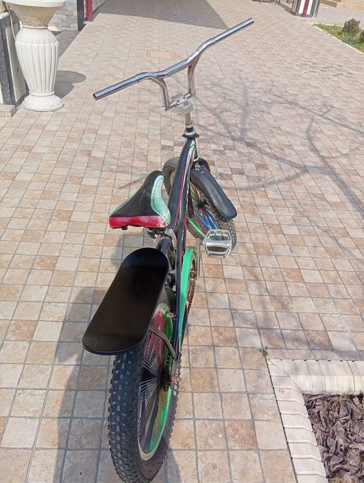 Bars BMX  — 20x3.0 Keng balonli, yumshoq va baquvvat velosiped