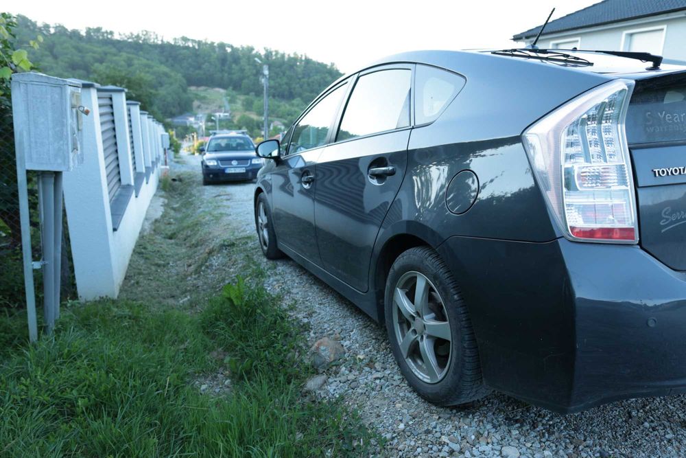 TOYOTA Prius 2011 — imagine 4