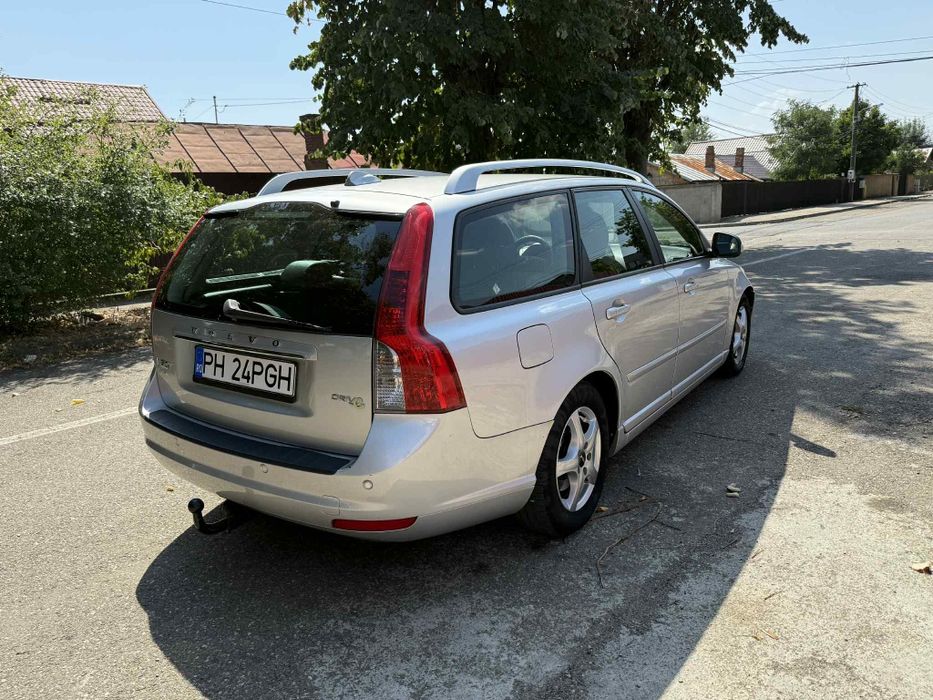 Vand Volvo 40 Impecabil