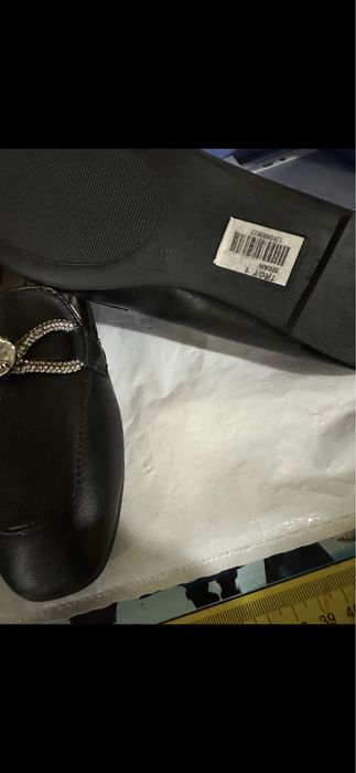 Турецкая обувь 38-39 раз  мягкая  привозная