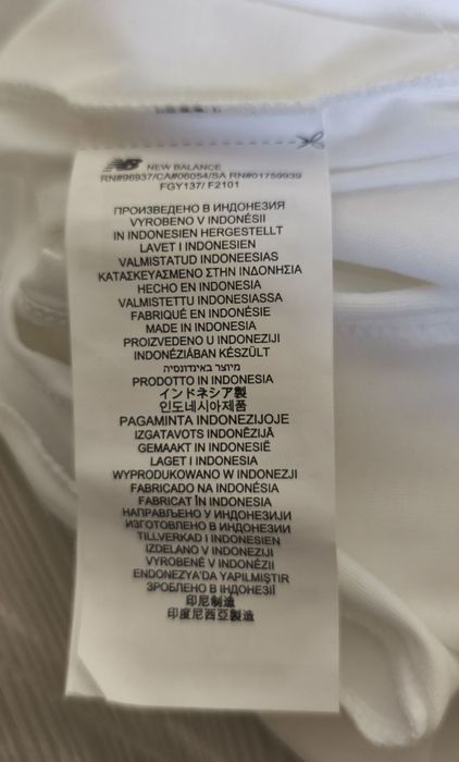 Футболка мужская New Balance Heathertech оригинал
60% хлопок / 40% пол