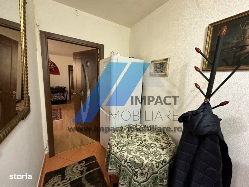 3 camere semidecomandate, Calea Bucuresti - Piata Centrala, etaj1