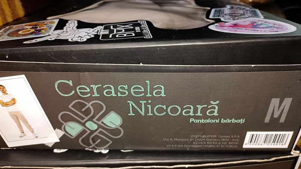 Vind pantalon trening  gros Cerasela Nicoara Nou mărimea M Pret Afisat