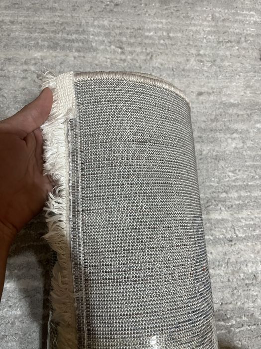 Продается ковер б/у