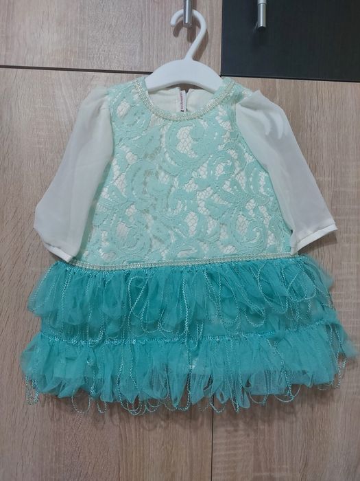 Rochita fetita ocazie/eveniment/botez 6 luni