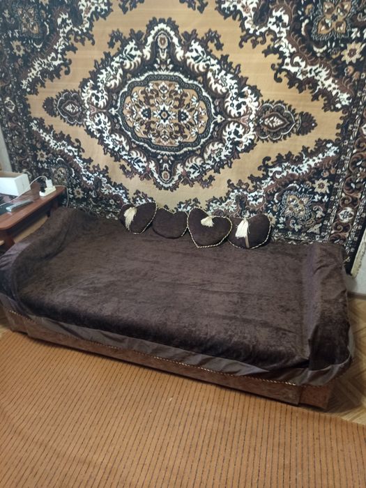 Продам диван и 2 кресла