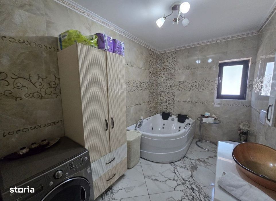 Casa 5 camere mobilata lux, Bucium , 140 metri Cod:162420