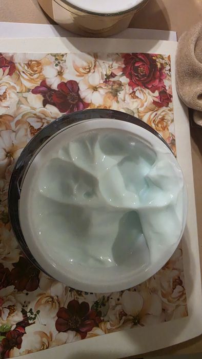 Крем чисто нов.Estee Lauder