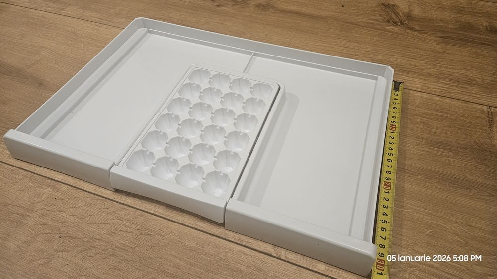 Tavă cuburi de gheață frigider Beko BK386WD+