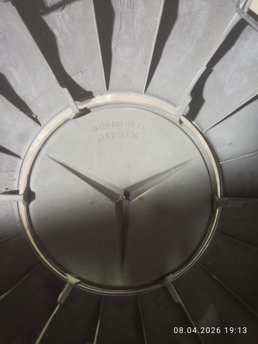 Продам колпаки Мерседес