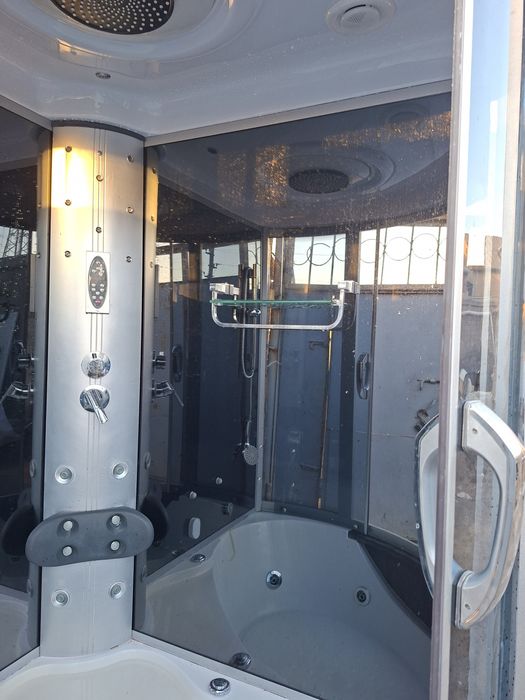Катта 135x135см Душ кабина фулл  ЖАКУЗИ