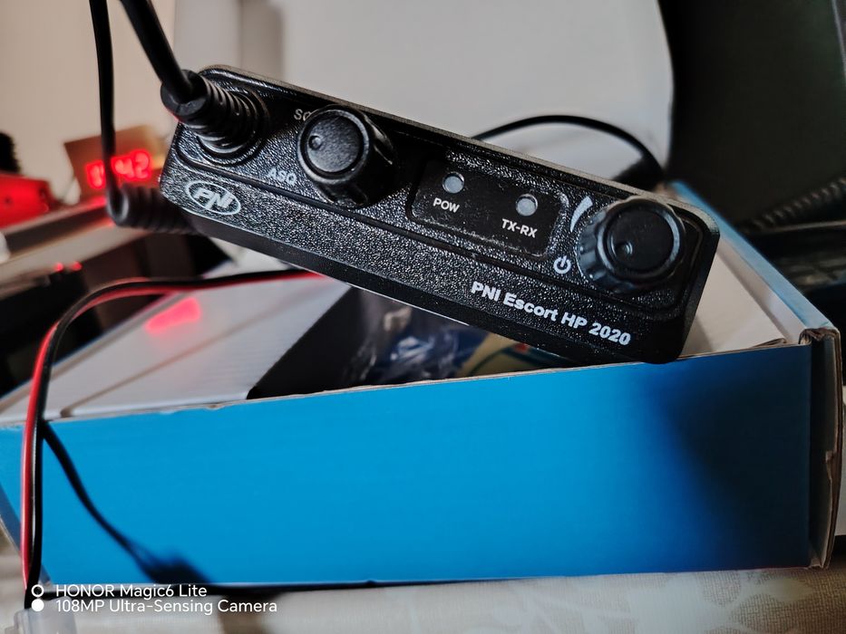 PNI Escort HP 2020 , 24W , nouă , nefolosită