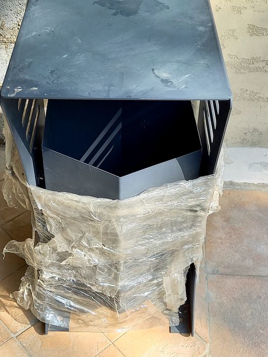Продам новый мусорный бак