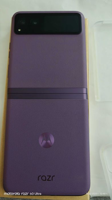 Motorola razr 40 с гаранция