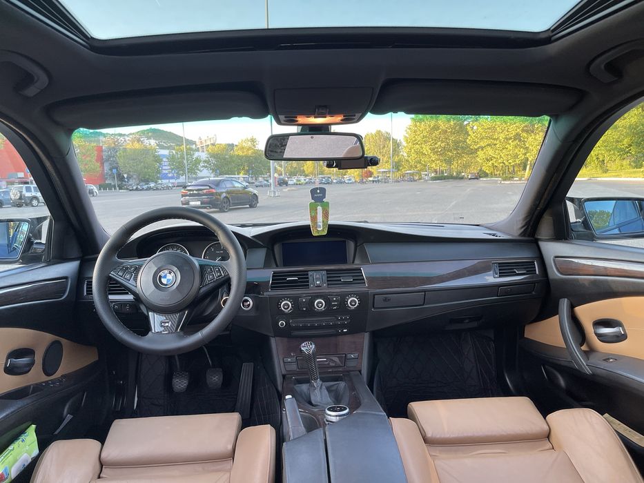 BMW 520D Pachet M EURO 5  Trapa Xenon Navi Prof Climatronic PDC Fata Spate