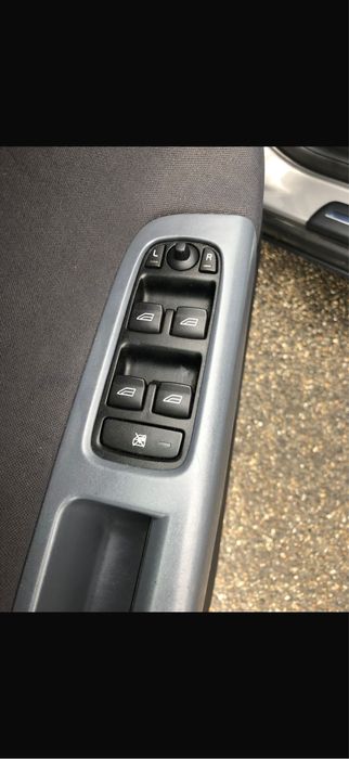 Volvo v50  2.0d 2009