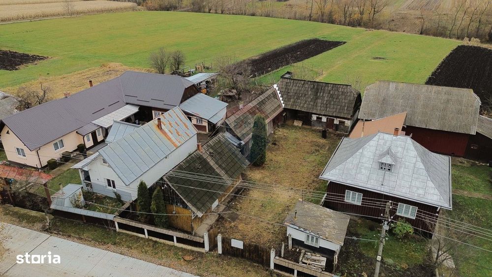 Casa cu aproape 30 de ari zona buna Fratautii Noi