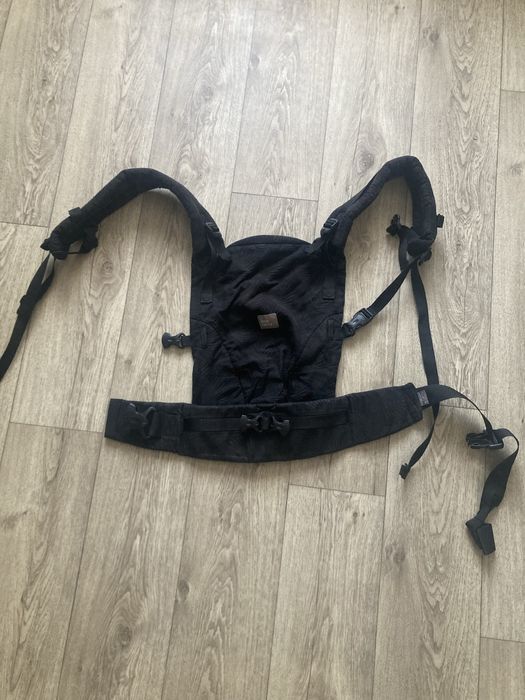 Эрго-рюкзак Love and carry one+