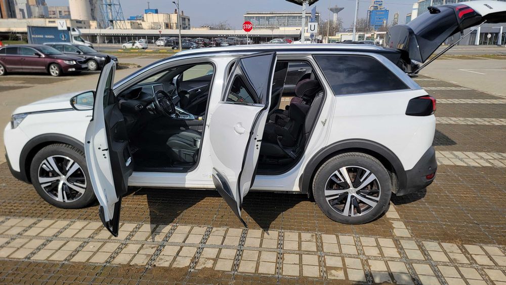 Peugeot 5008, an fabricatie 2019, 1.5 Diesel , cutie automata