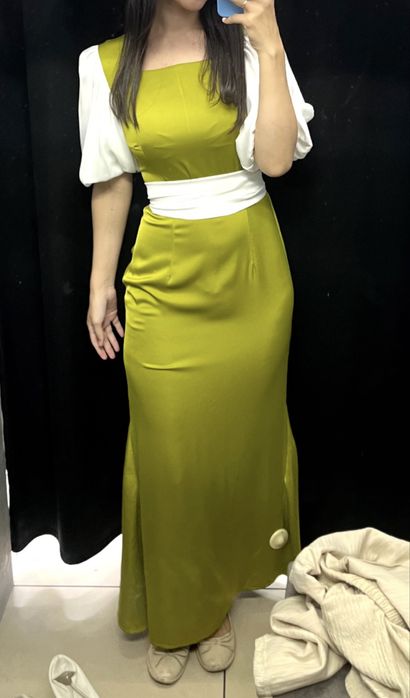 продам платье 5000тг