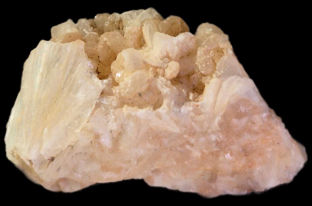 Стилбит (колекционерски минерал)