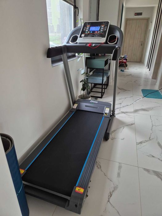 Бягаща пътека отлично състояние-малко използвана!