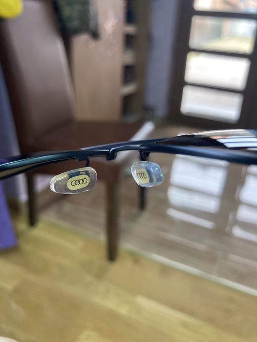 Ochelari de soare Audi cadou