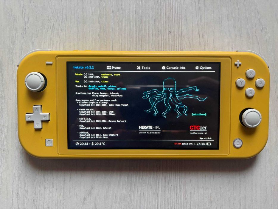 Прошитый Nintendo Switch Lite