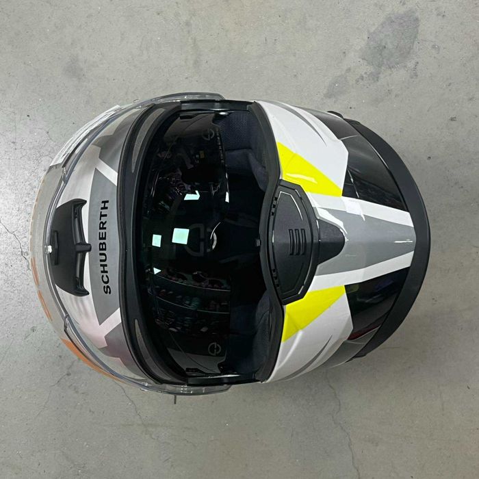 РАЗПРОДАЖБА Мото каска SCHUBERTH S2 Sport Polar Yellow - Код: 29957