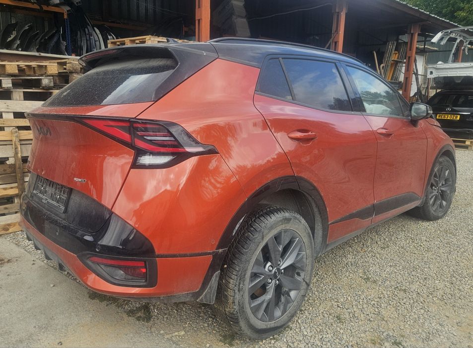 Kia Sportage 1.6 HEV 230к.с. GT line. На части
