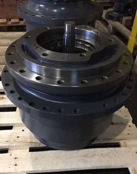 Бортовой редуктор Doosan DX300