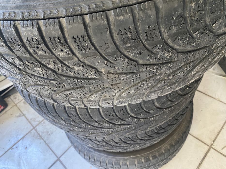 Шины продам от джипа 245/70/16