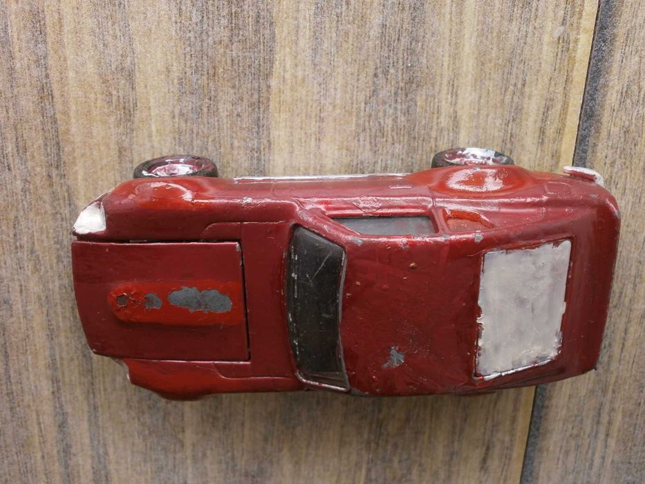 Голям MatchBox (1:40) Метална Количка от 80те Datsun 240Z