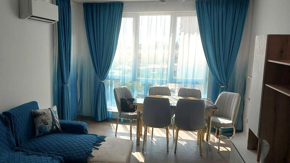 Дава се под наем Двустаен апартамент в Пловдив, Кършияка - 75 кв.м за 400 € - Снимка #2
