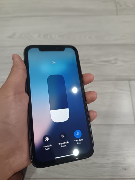 Продам iphone 11