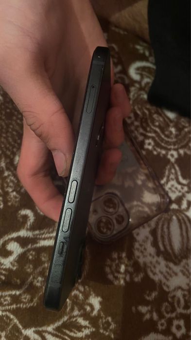 Айфон 15 128 гб акб 87%