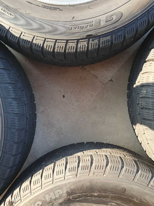 Volvo OEM Set Jante Stare Foarte Bună Cu Anvelope M+S 235 65 17 xl