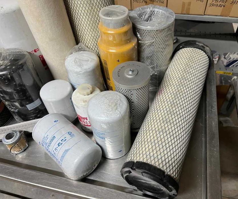 Filtre pentru utilaje grele și agricole