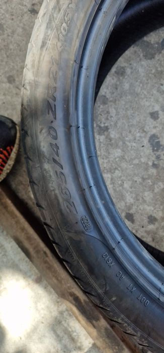 265 40 21 Pirelli dot 2022 2 anvelope vara