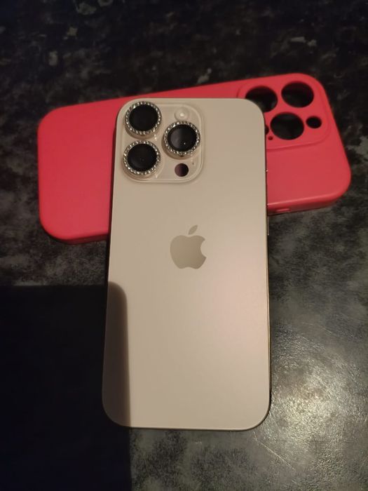 Айфон 16 про в идеальном состоянии