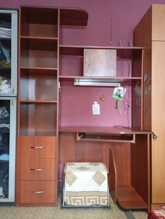 Компьютерный стол