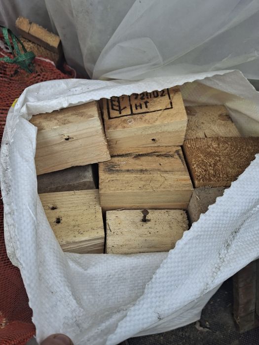 Продам дрова кубики 10см/10см