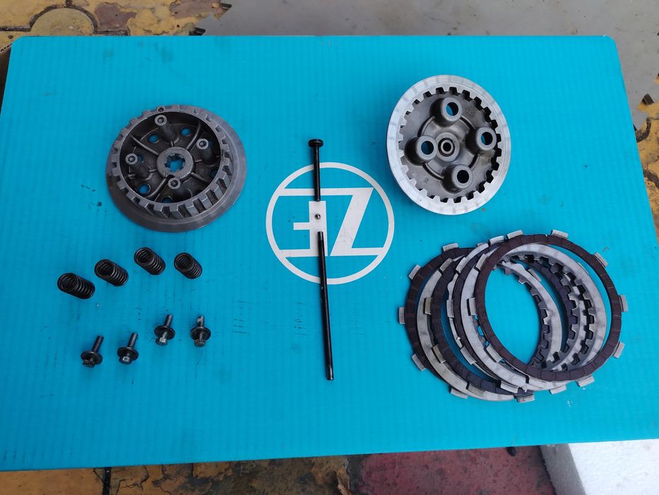 Ambreiaj complet Aprilia RS Minarelli AM6