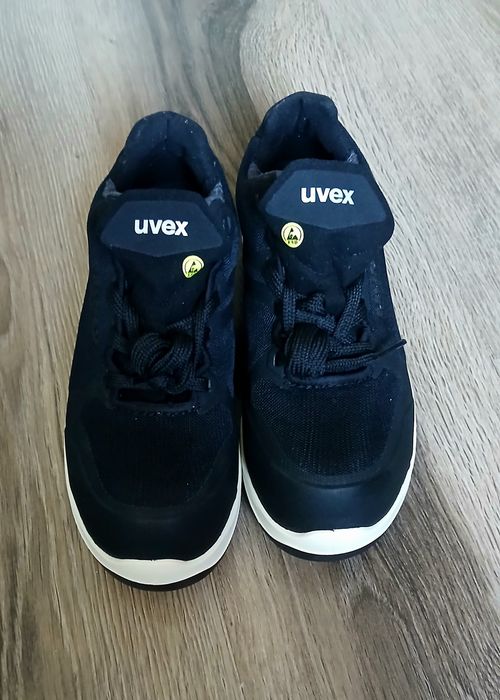 Pantofi de protectie Uvex sport, noi, marimea 37