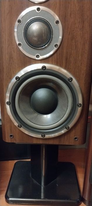 Японская акустика ONKYO D-77XD
